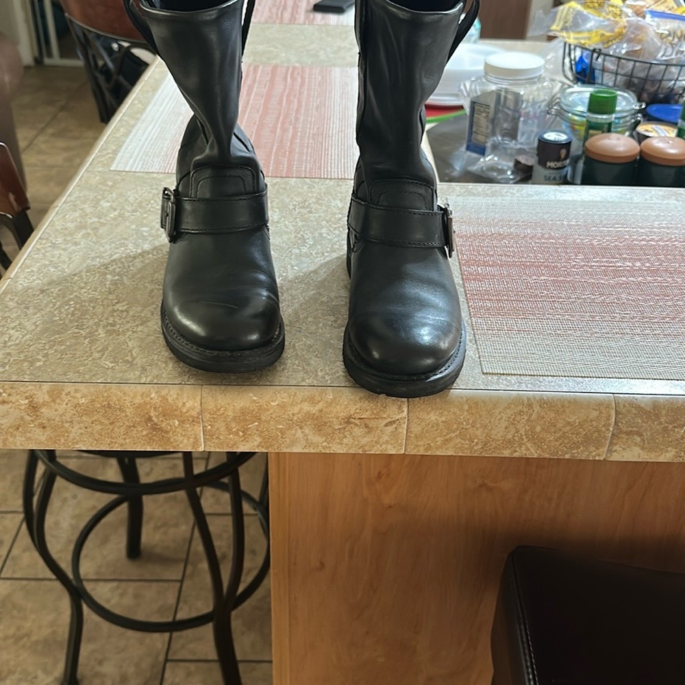 Black Leather Harley-Davidson Buckle Boots